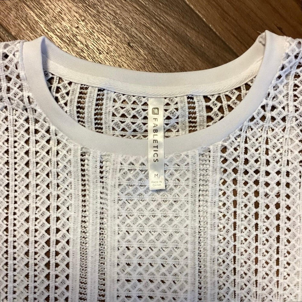 Fabletics Sophie Open Knit White Tunic Long SleeveTop Cover‎ Up Size Medium - Picture 5 of 7